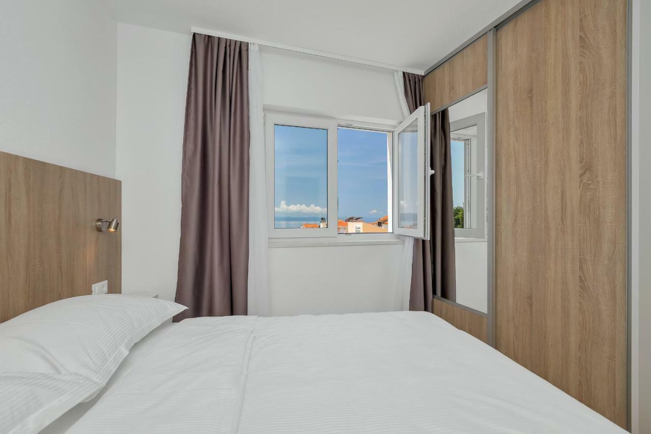 Apartmani Daniela พอดโกรา ภายนอก รูปภาพ